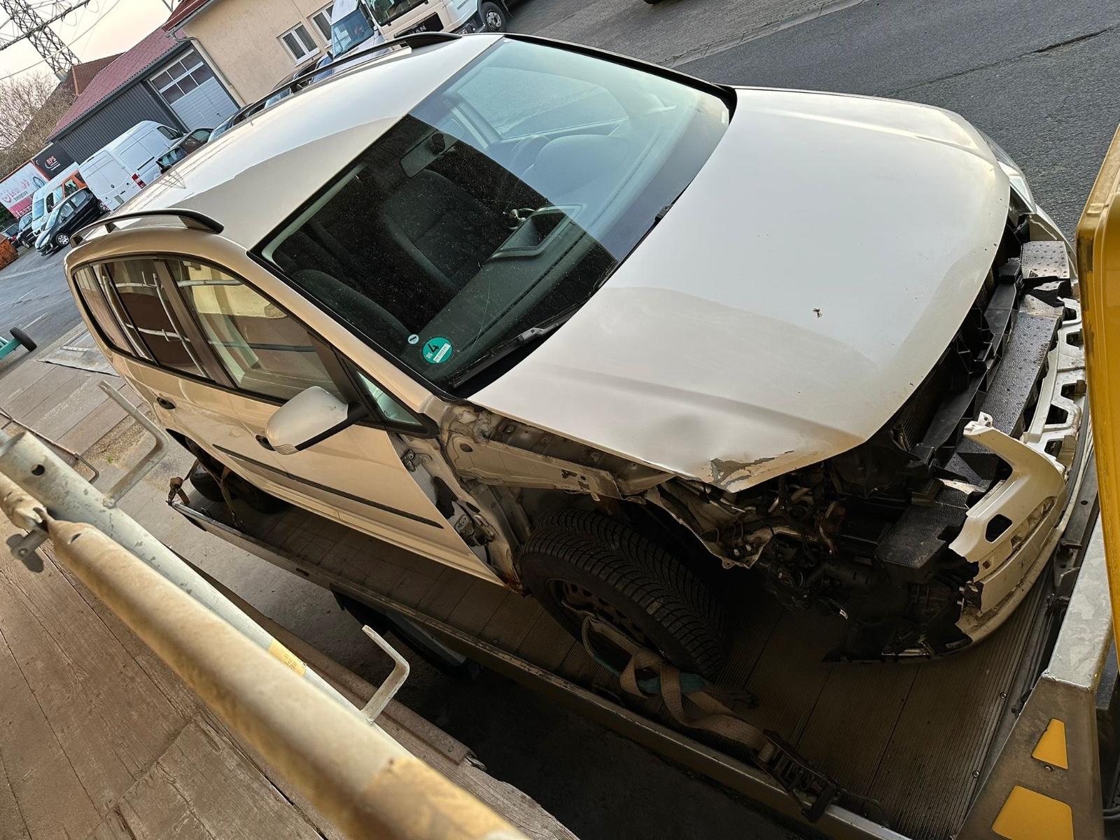 Volkswagen Touran 1.9 TDI Conceptline