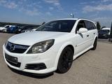 Opel Vectra Caravan 2.8 V6 Turbo Auto. *TÜV 07-2026* - Opel Vectra: A Turbo