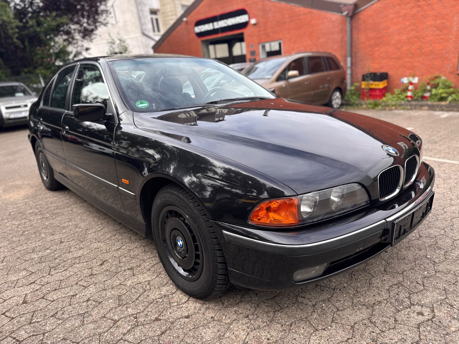 BMW 523 - 1