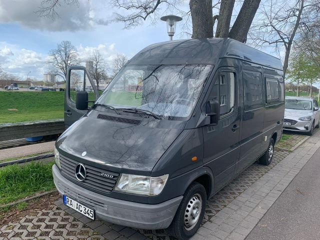 Mercedes-Benz Sprinter - Wohnmobilumbau