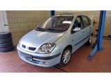 Renault Scenic / Klima / AHK / Allwetterreifen - Renault aus 2001