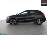Mercedes-Benz GLA 200 AMG NIGHT STANDHZ,HARMAN/K,360GRAD,PANO - Mercedes-Benz GLA 200: Schwarz