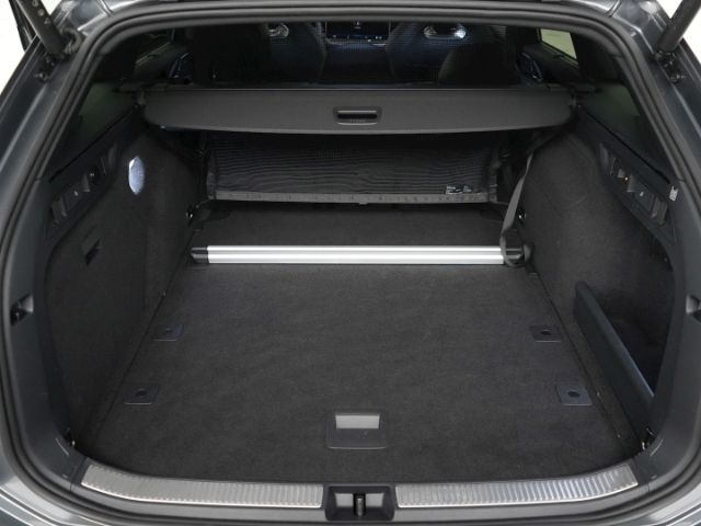 Passat Variant R-LINE TDI DSG 4MOTION+ANHÄNGERKU