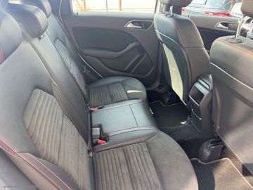 Mercedes B 180 - 8
