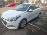Hyundai i20 Trend TÜV NEU NUR 62000 km gelaufen - Hyundai i20 in Solingen