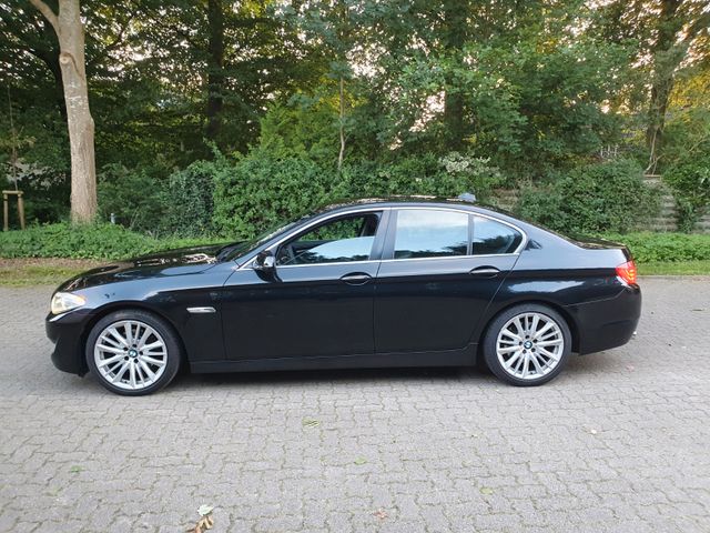 BMW 520*Automatik*100% BMW Gewartet*M-Fahrwerk*Leder