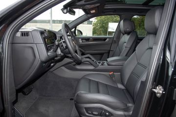 Porsche Cayenne - 7