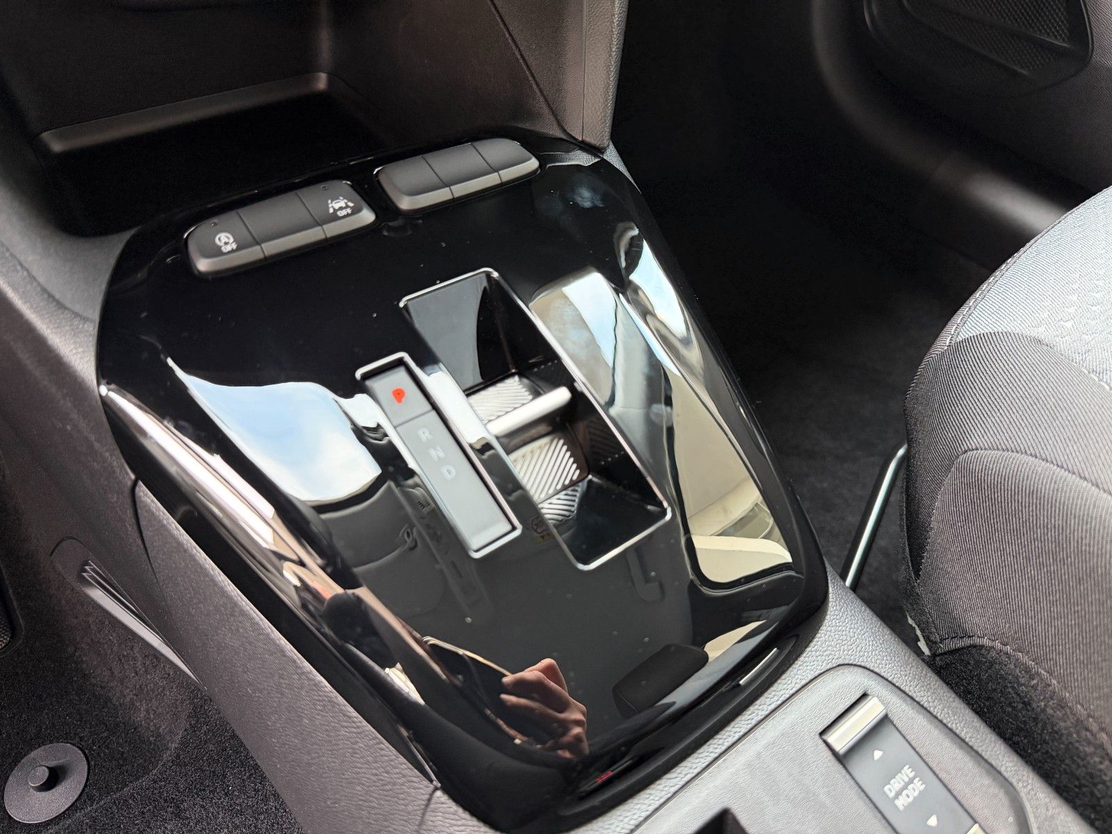 Fahrzeugabbildung Opel Corsa F Edition 110PS Hybrid Automatik/LED!