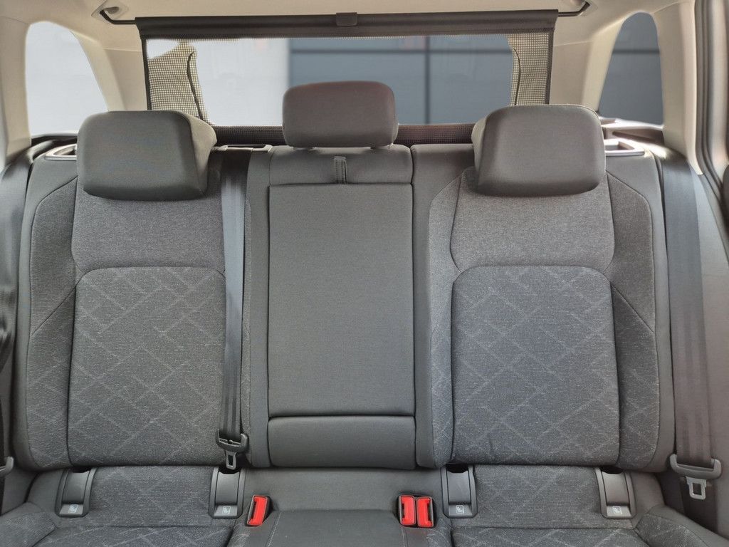 Golf VIII Variant 1.5 eTSI Life *DSG*LED*AHK*NAV