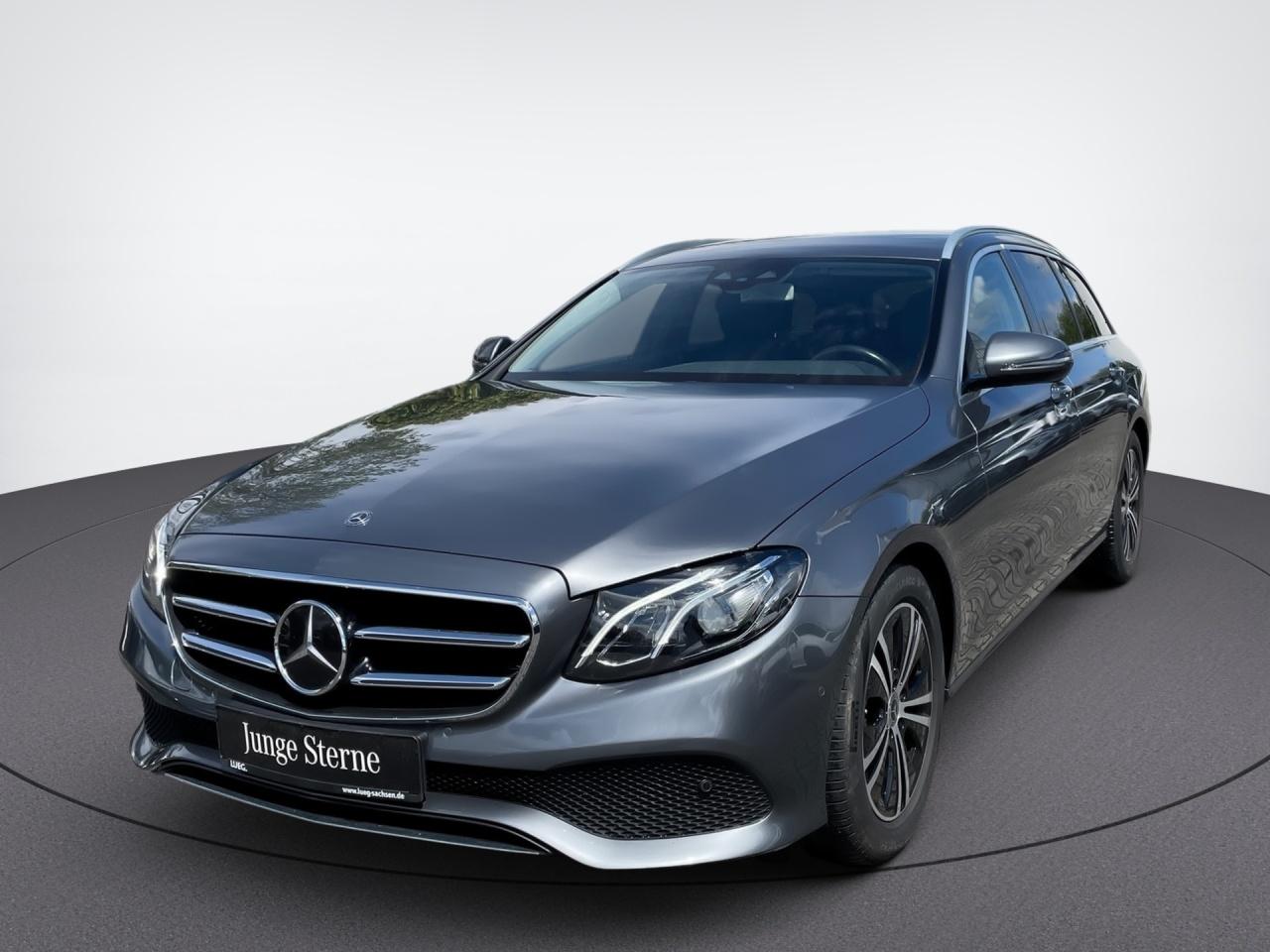 Mercedes-Benz E 200 T AVANTGARDE+DISTRONIC+RÜCKFK+AUGMENT+LED