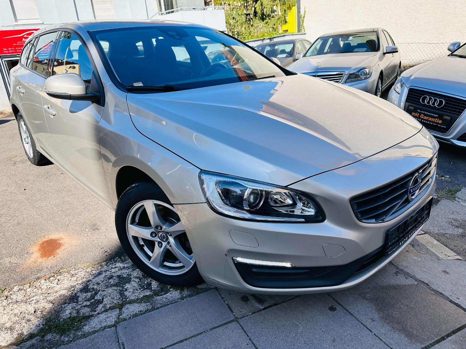 Volvo V60 2.0 D3 Geartronic Linje Business LED*AUTOMAT