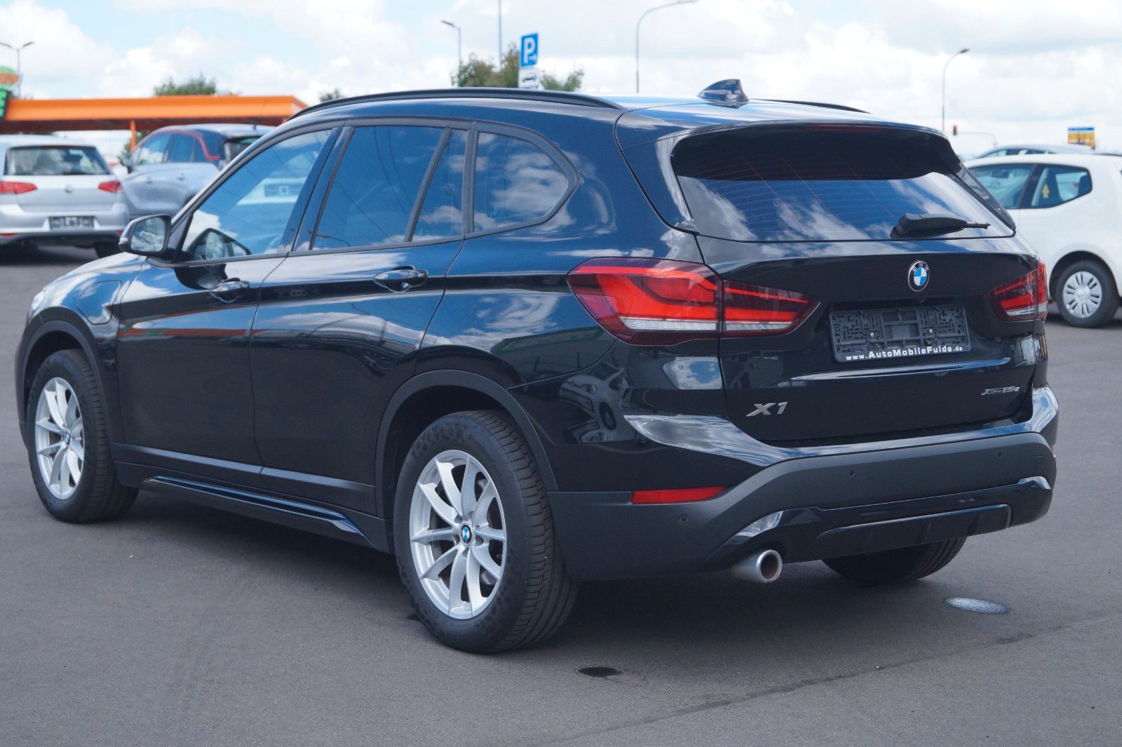 Fahrzeugabbildung BMW X1 xDrive 25 e Sport Line