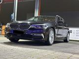 BMW 540i xDrive Touring A - - BMW 540: Kombi