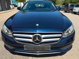 Mercedes-Benz E 200 Lim. Head-Up/LED/Panorama/Avantgarde/Leder - Mercedes-Benz E 200 in Karlsruhe