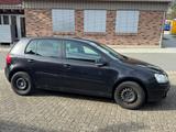 Volkswagen Golf 5 - 1.6 FSI Comfortline - TÜV 05/2027 - Volkswagen Golf aus 2005: 1.6