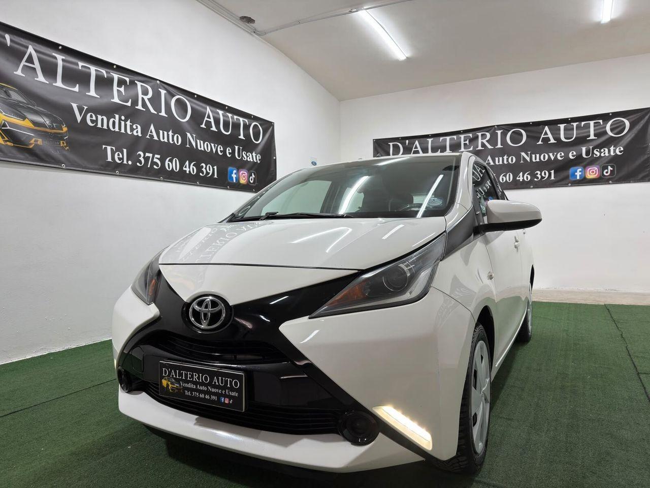 Toyota Aygo (X)