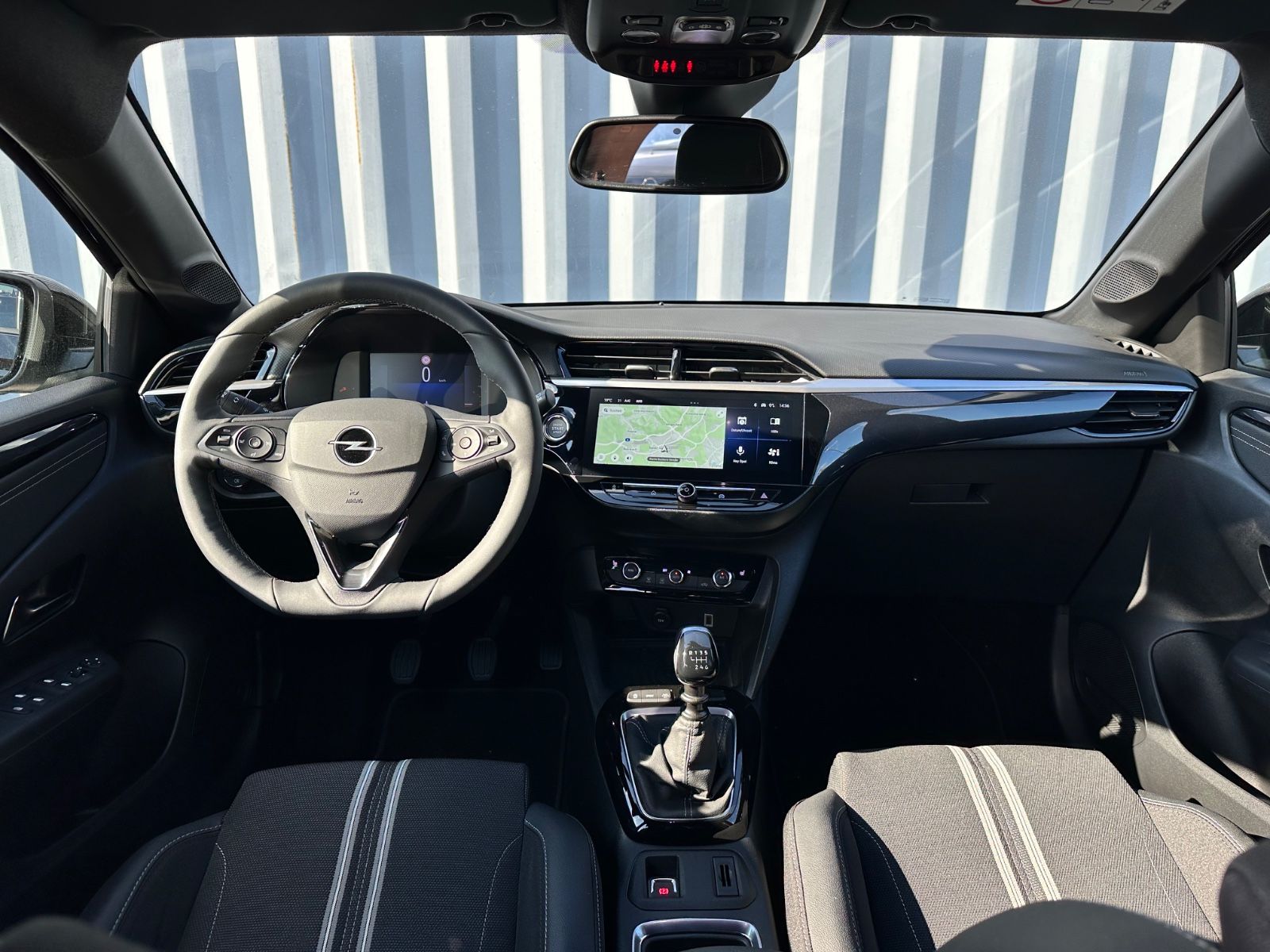 Fahrzeugabbildung Opel Corsa F GS*Allwetter*SHZ*LHZ*PDC*NAVI*IntelliLux