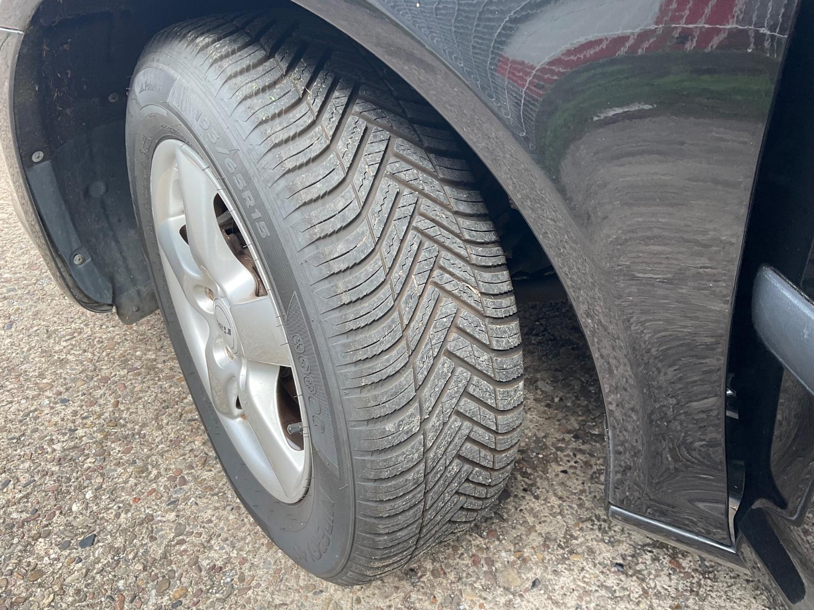 Skoda Octavia 2010 — photo 16