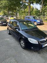 Skoda Fabia 1,4 TDI TÜV BJ 2008 - Skoda Fabia mit Diesel-Antrieb: Limousine, 1.2