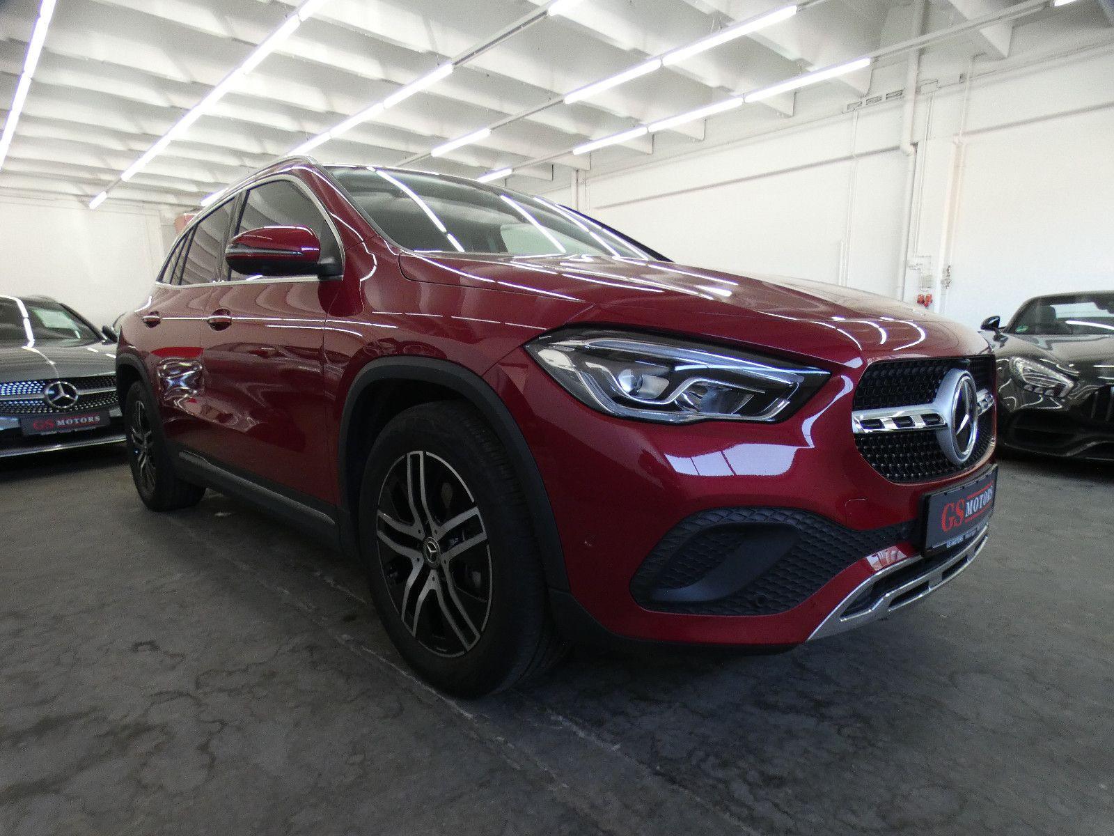 Mercedes-Benz GLA 200 URBAN PROGRESSIVE*MBUX*LED*DISTRONIC*
