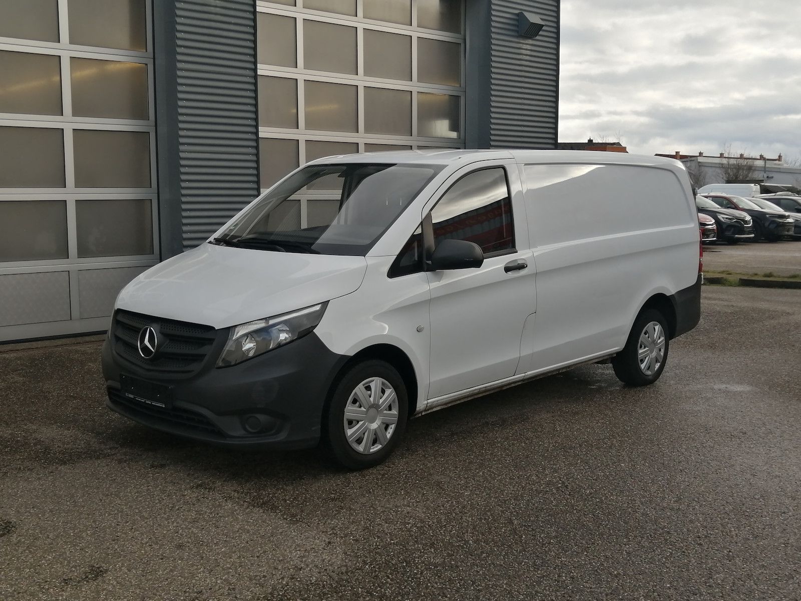 MERCEDES-BENZ Vito Kasten 110 CDI Lang