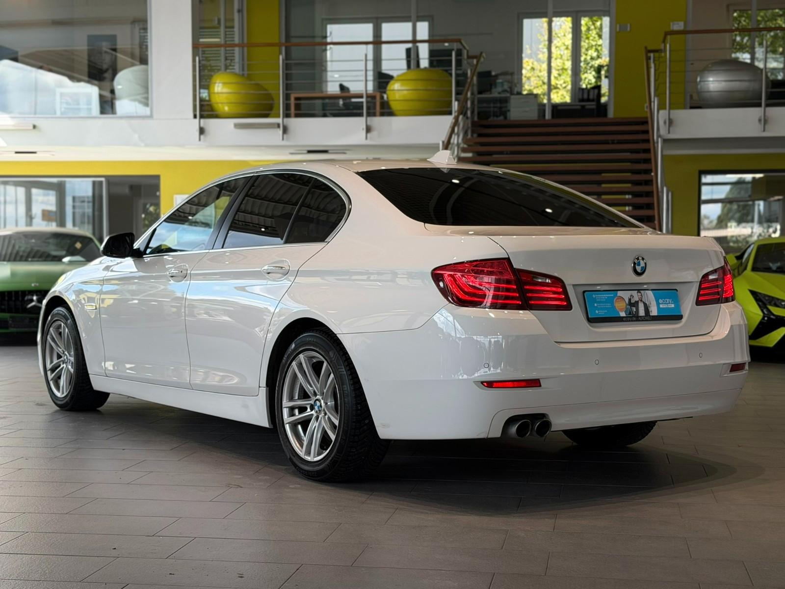 BMW 520d Lim. *SHZ*PDC*HiFi*Navi*
