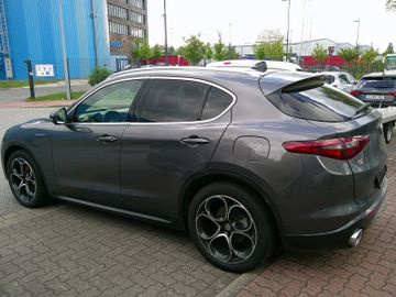Alfa Romeo Stelvio Lusso Ti Q4