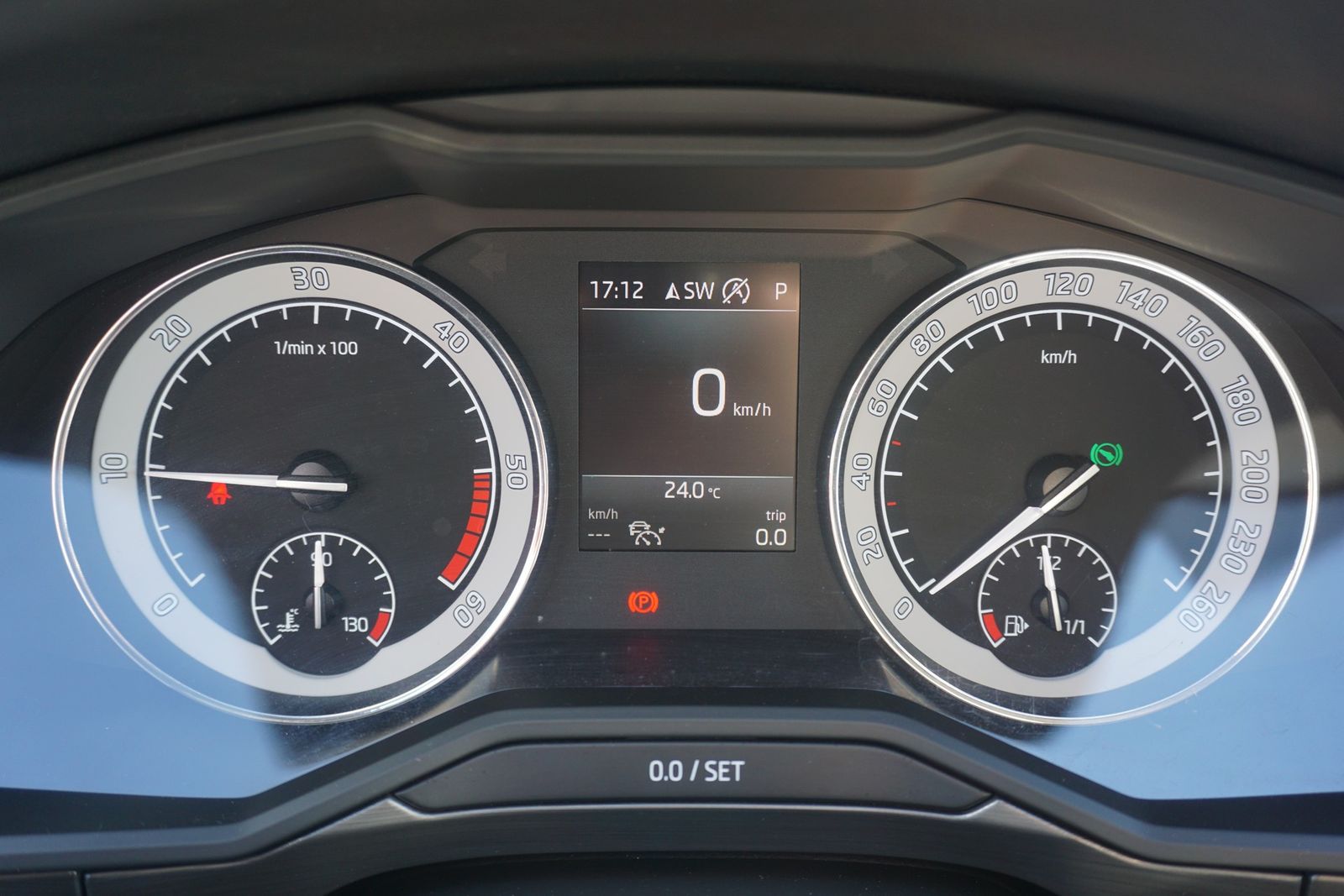 Skoda Superb Combi 2.0 TDI Style 4x4 DSG LED Navi ACC foto 20