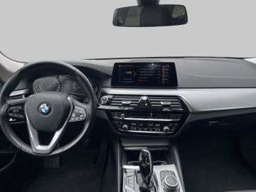BMW 520 - 7