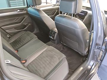 Volkswagen Passat Variant - 6
