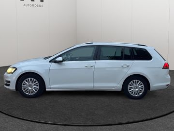 Volkswagen Golf - 2
