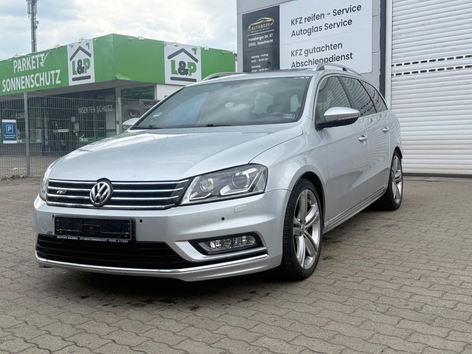 Volkswagen Passat Variant R-Line BlueMotion 4Motion,klima.