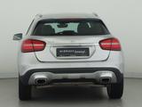 Mercedes-Benz GLA 180 Automatik*Navigation*LED*SHZ*Keyless*PTS - Mercedes-Benz GLA 180 aus 2018
