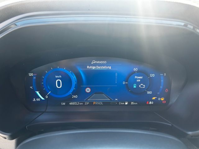 Kuga Plug-In Hybrid ST-Line X*PANO*B&O*ACC*