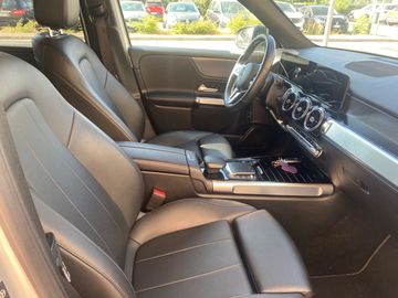 Mercedes GLB 200 - 12