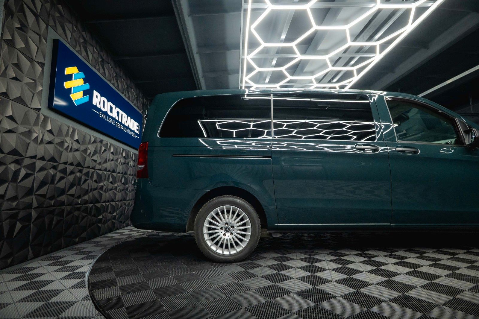 Fahrzeugabbildung Mercedes-Benz Vito Mixto 119 CDI lang *LED*Kamera*CarPlay*19%*