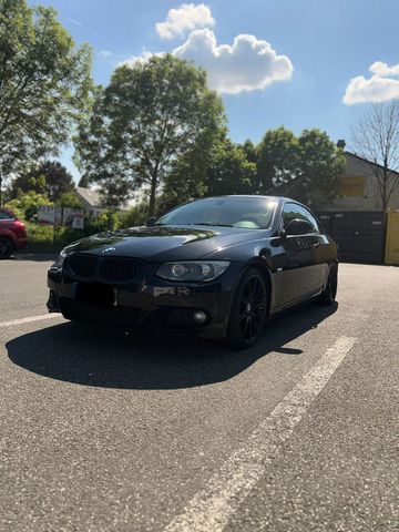 BMW E93 330 d facelift scheckheftgepflegt