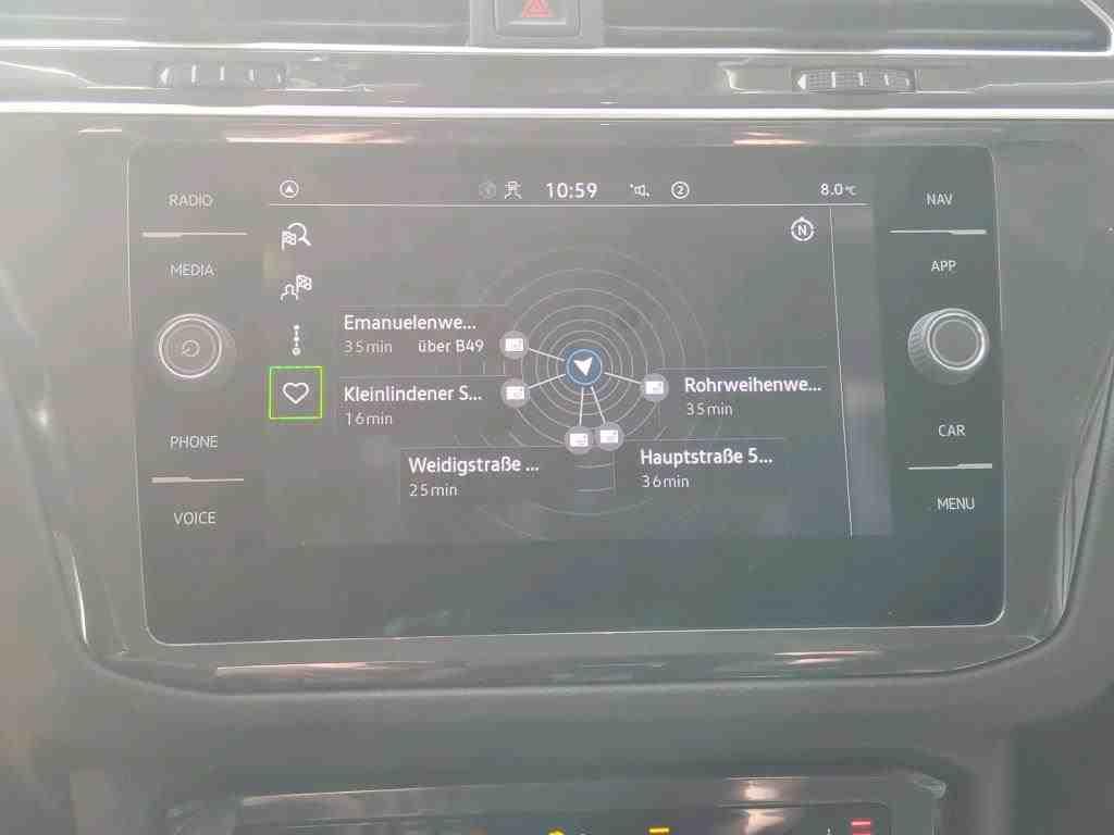 Volkswagen Tiguan 2.0 TDI Urban Sport Matrix+AHK+Sound+ACC+, миниатюра 9