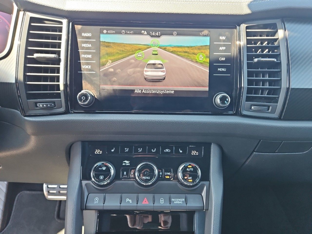 Fahrzeugabbildung SKODA Kodiaq Sportline DSG,4x4,AHK,Navi,Matrix,Canton