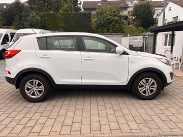 KIA Sportage - 12