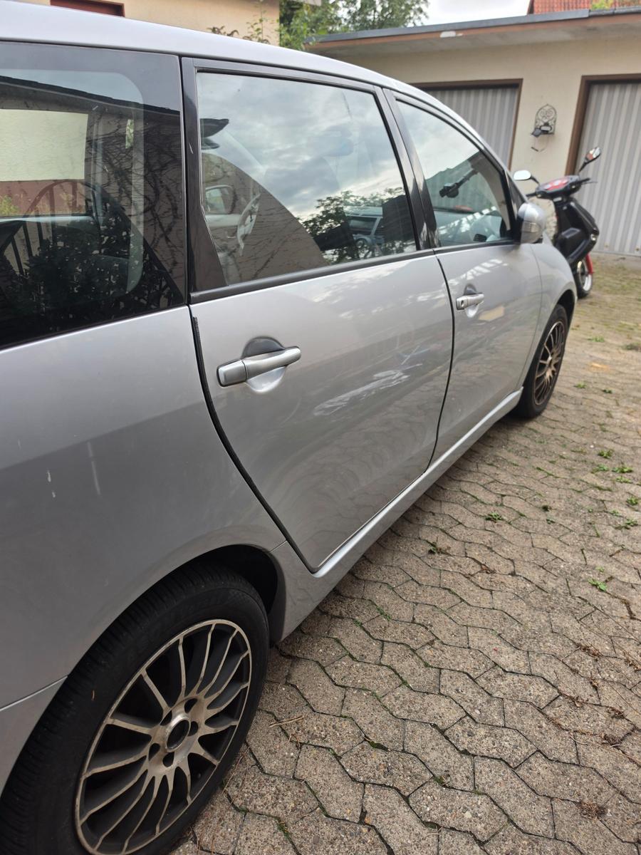 Mitsubishi Grandis 2005 — photo 5