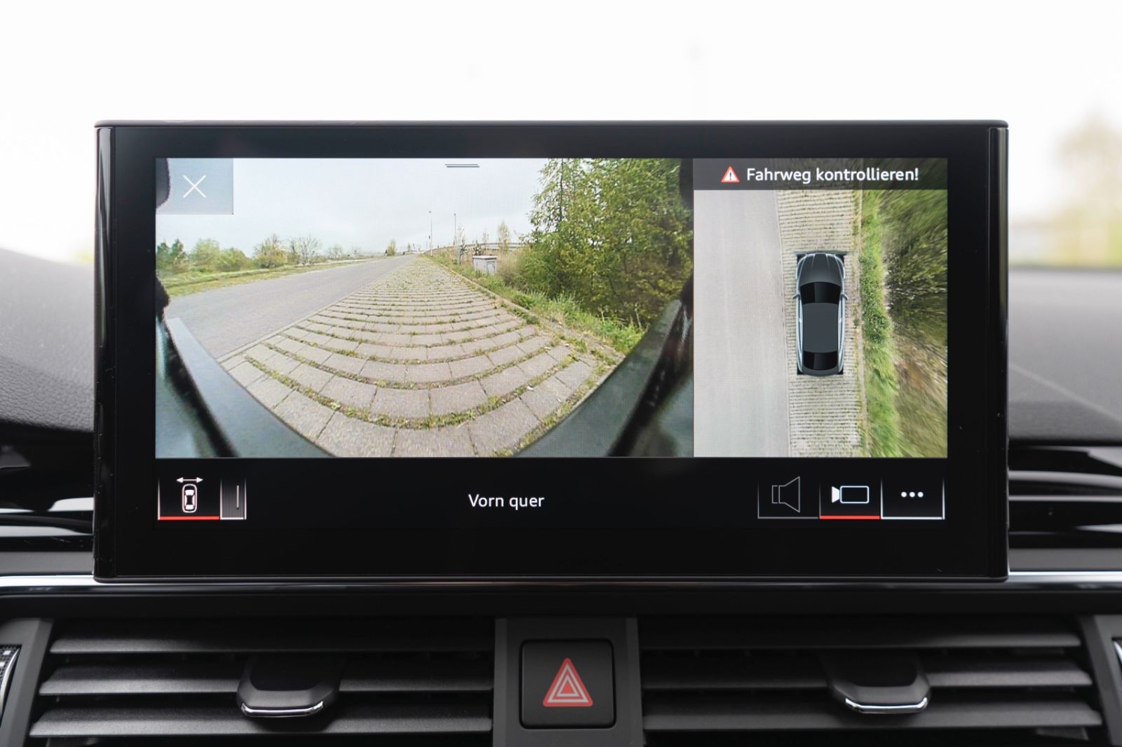 Fahrzeugabbildung Audi S5 TFSI SPORTBACK CARBON CARPLAY B&O MASSAGE 360