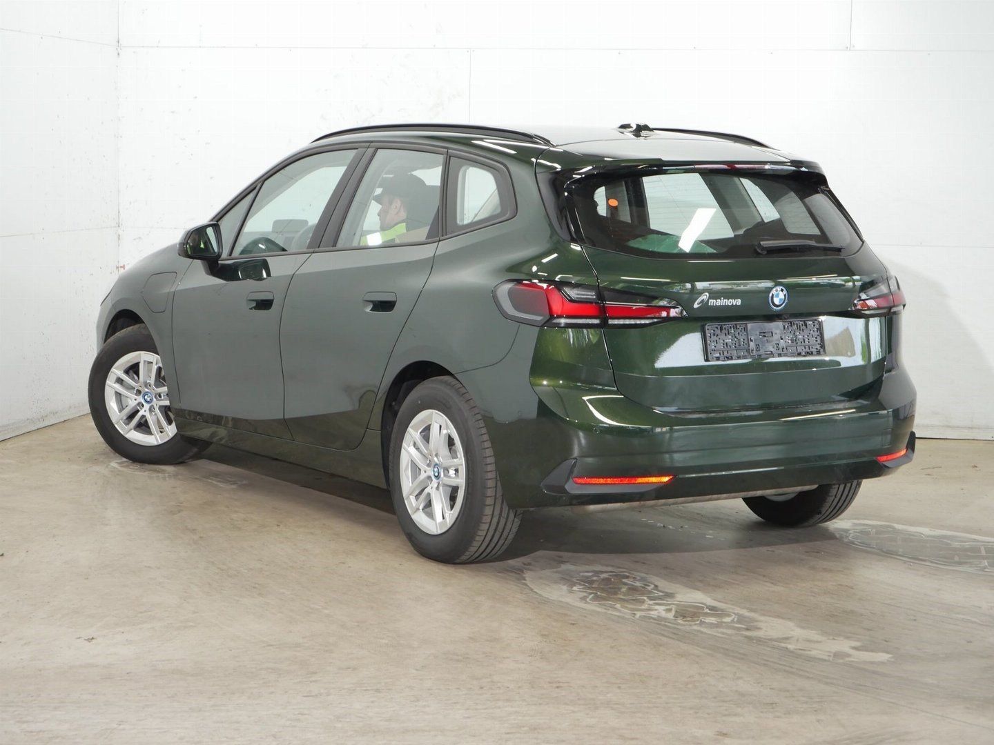 BMW 225 Active Tourer - Bild 2