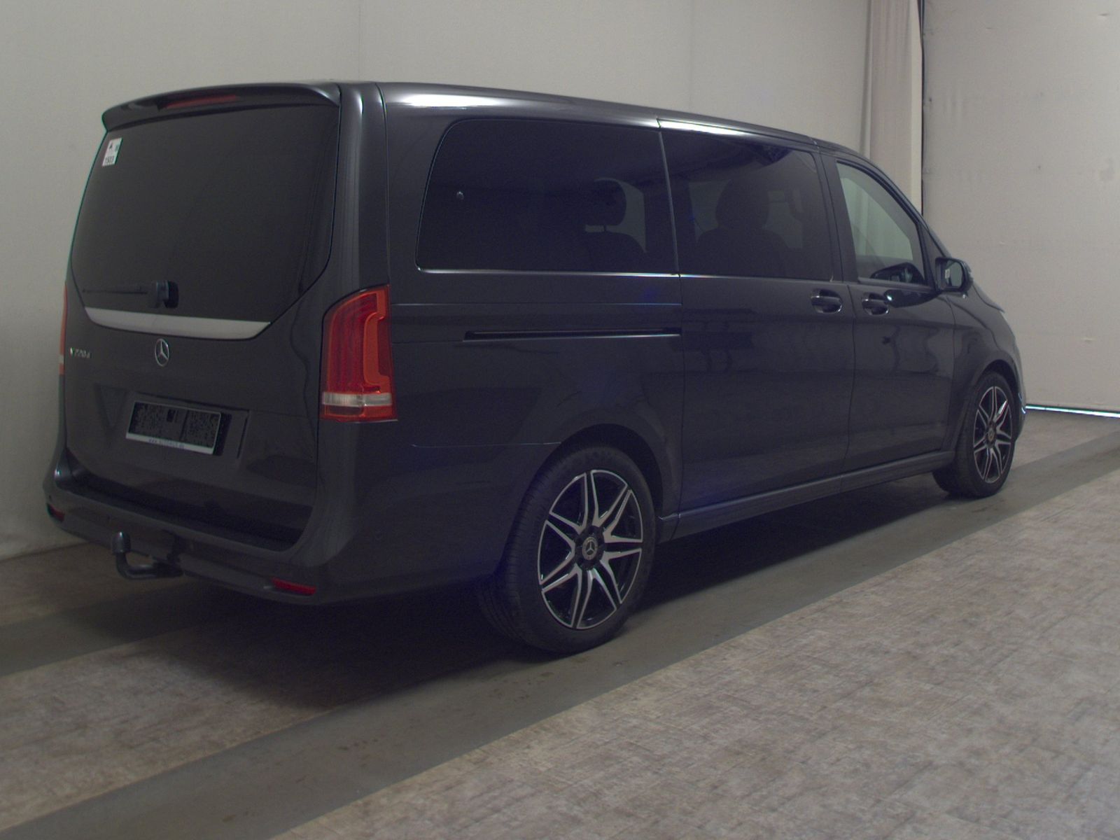 Mercedes-Benz V 220 d AMG-Line lang Airmatic Navi LED RfK AHK foto 4
