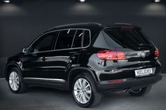 VW Tiguan 2.0 TDI BMT Lounge Sport & Style 4Motion