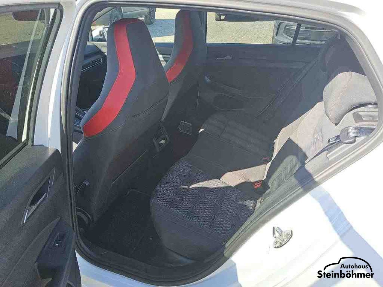 Volkswagen Golf - Bild 6