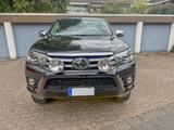 Toyota Hilux Doka Executive - Toyota Hilux: Privatanbieter