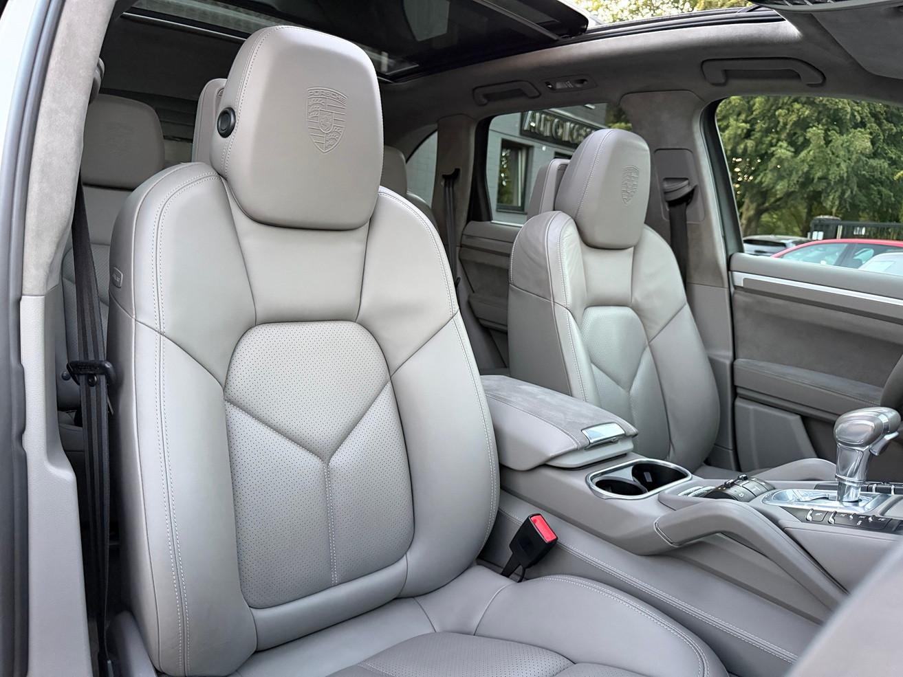 Porsche Cayenne GTS 2.Hd/U-frei/BRD/ACC/Leder/Pano/TOP