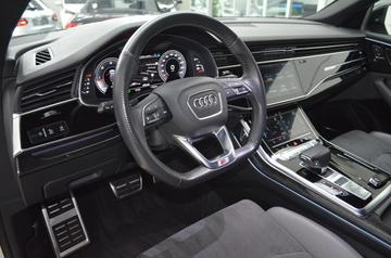 2019 AUDI Q8 — фото 9