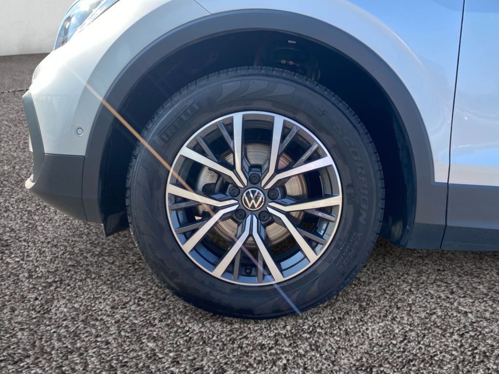 Fahrzeugabbildung Volkswagen Tiguan 1.5 TSI Life *AHZV*IQ.Drive*